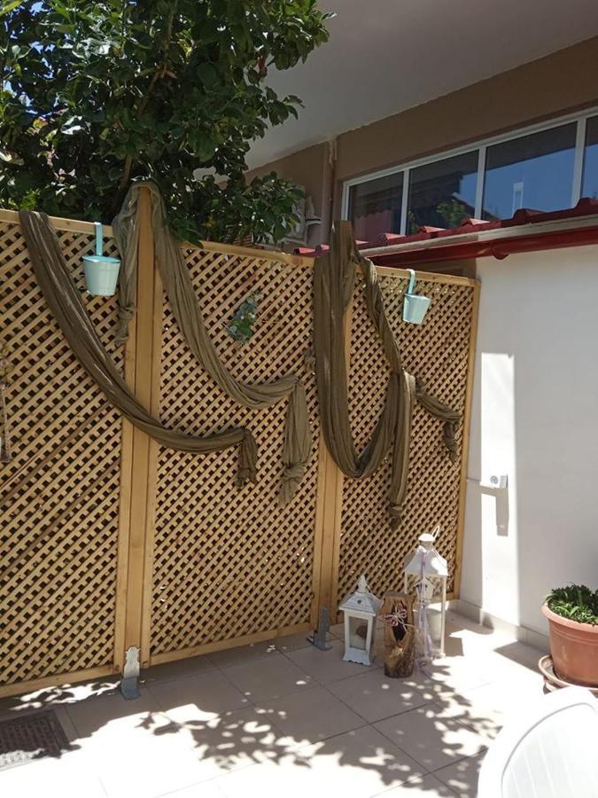 Sotiria Apartment Kiáton Exterior foto
